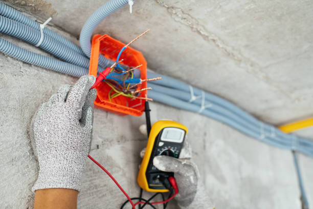 Best Electrical Outlet Repair  in Oswego, IL
